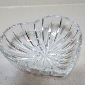 Heart-Shaped Crystal Glass Bowl